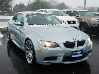 Illustration for article titled You know what will make people want to buy this convertible?